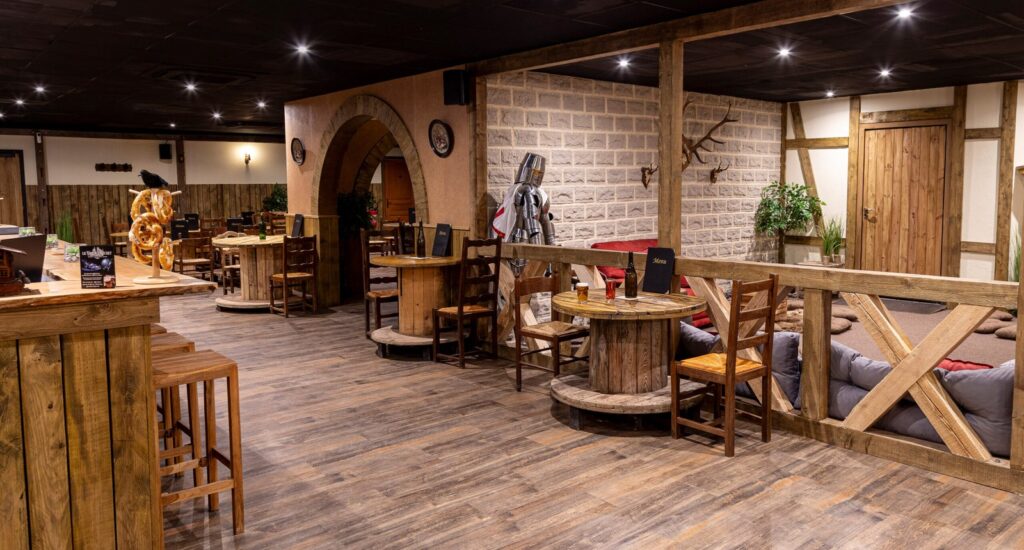 Taverne immersive du Village Secret à Strasbourg